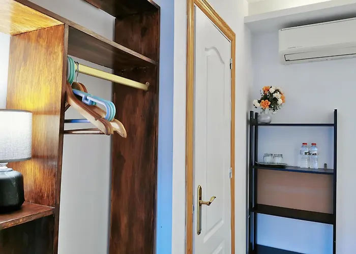 Barcelona CoronaHostal